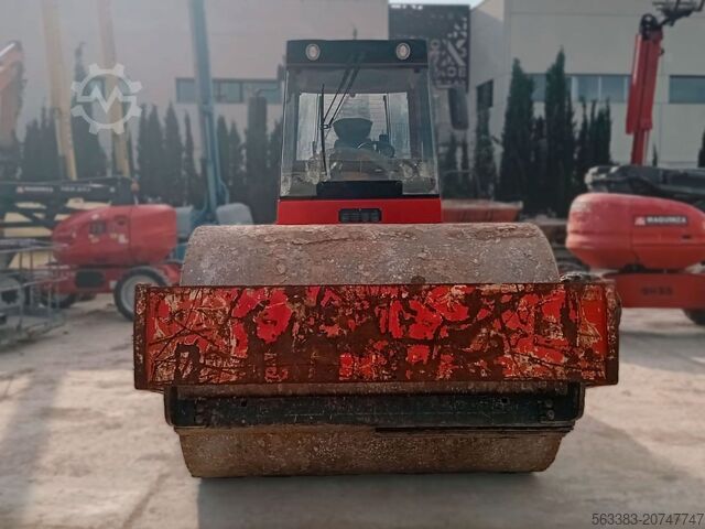 Einzelwalze BOMAG BW219D4