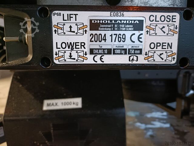 VAN BOX + HYDRAULIC TAILGATE Iveco DAILY 72C18