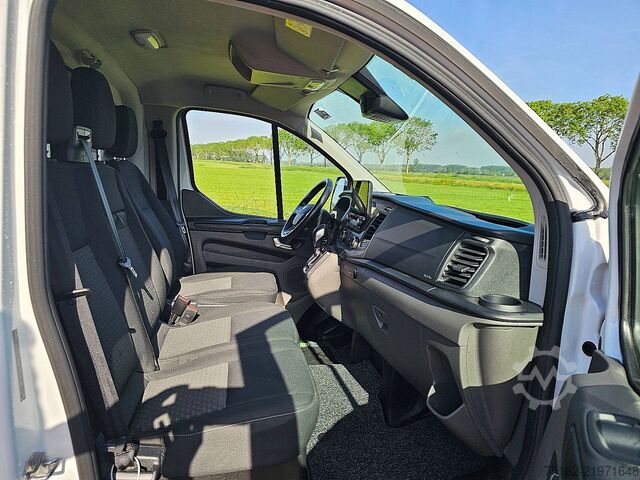 High-roof van FORD TRANSIT CUSTOM 2.0 L2H1 2xZijdeur Autom