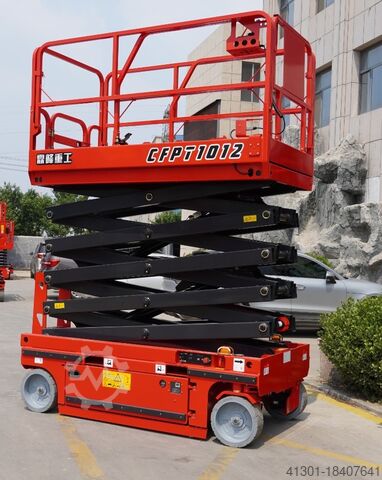 Scherenarbeitsbühne NEU MESSEPREIS BAUMA CFMG CFPT1012