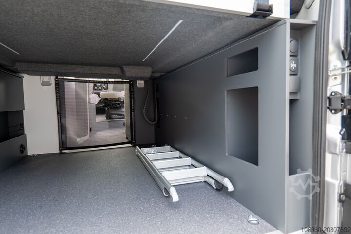 ADRIA TWIN 640 SGX POPTOP – 60 Jahre alter Minivan mit WC NEU ADRIA TWIN 640 SGX POPTOP - 60Y