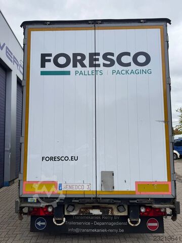 LAG Mega Curtainsider LAG CURTAINSIDE MEGA