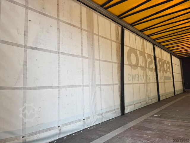LAG Mega Curtainsider LAG CURTAINSIDE MEGA