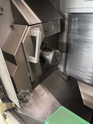 CNC lathe Okuma LB10