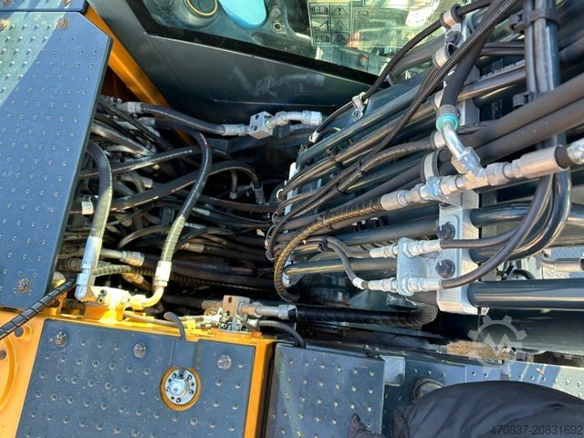 Mobilbagger HYUNDAI HW 160 A / Oil Quick / Pratzen