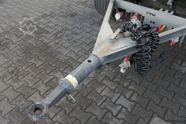 Reefer trailer Fabag AH 18 Kühlkoffer Carrier Vector LBW