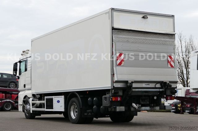 Refrigerated truck MAN TGX 18.420 Kühlkoffer Retarder Standklima LBW