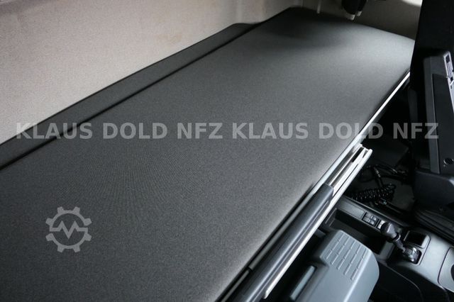 Refrigerated truck MAN TGX 18.420 Kühlkoffer Retarder Standklima LBW