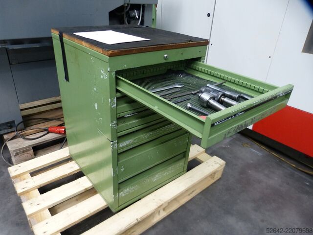 Center lathe EMCO MAXIMAT V13