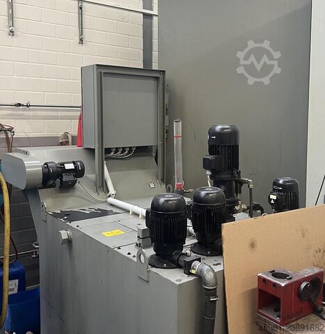 Universal-Bearbeitungszentrum Deckel Maho DMU200P