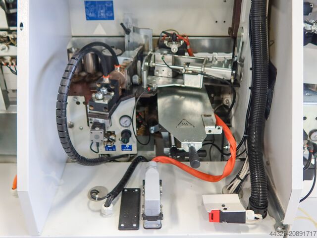 Single Edgebanders BIESSE AKRON 1330