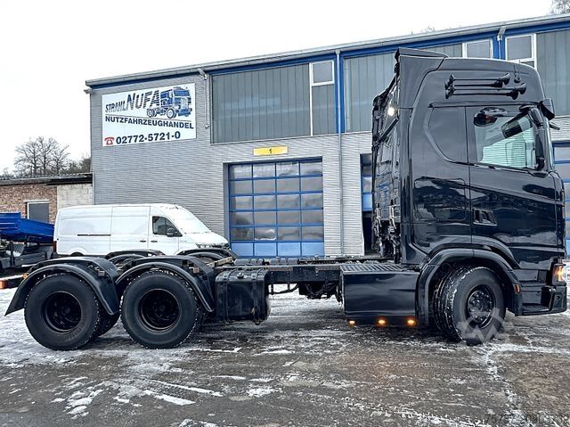 Truck chassis SCANIA S 730 V8
