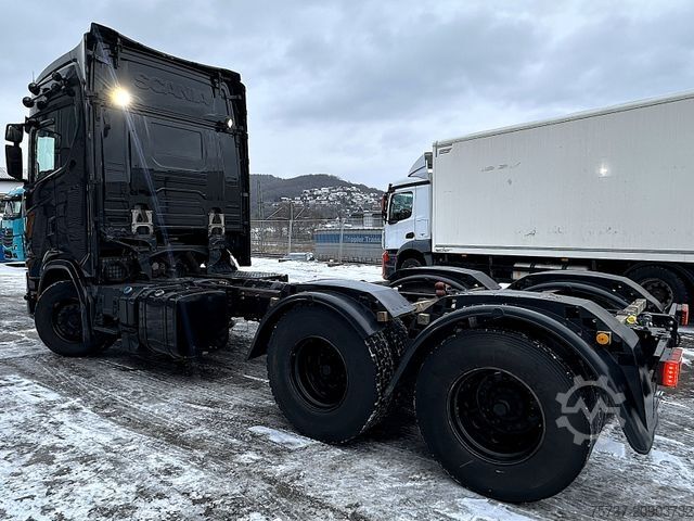Truck chassis SCANIA S 730 V8