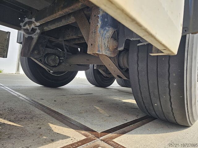 Sliding tarpaulins KRONE SD COIL LINER EDSCHA DISC BRAKES