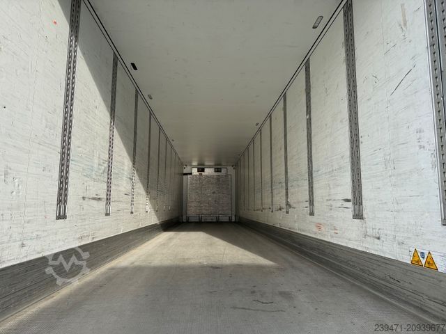 Kühlauflieger SCHMITZ CARGOBULL SKO 24/L - 13.4 Carrier Vector 1350 Lift