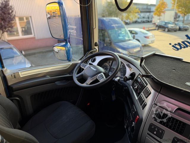 Standard tractor unit DAF XF 530 SuperSpaceCab 6x2 Retarder Lenk/Lift