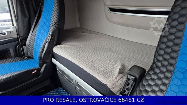 Volume tractor unit DAF XF 480 FT LD MEGA SSC E6 + PARKCLIMA