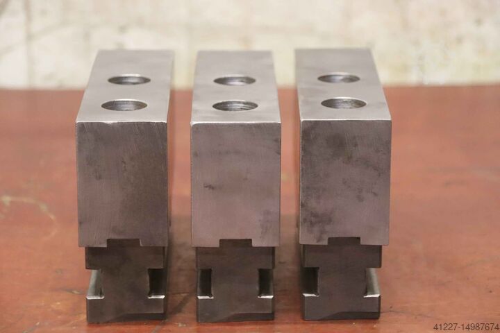 Interchangeable jaws Forkardt** Breite 45 mm schrägverzahnt