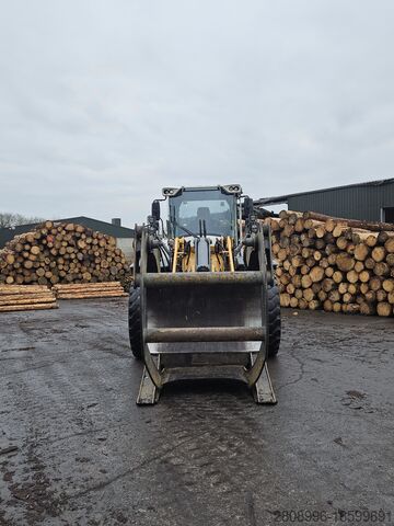 L556 Liebherr In Excellent condition Liebherr L556