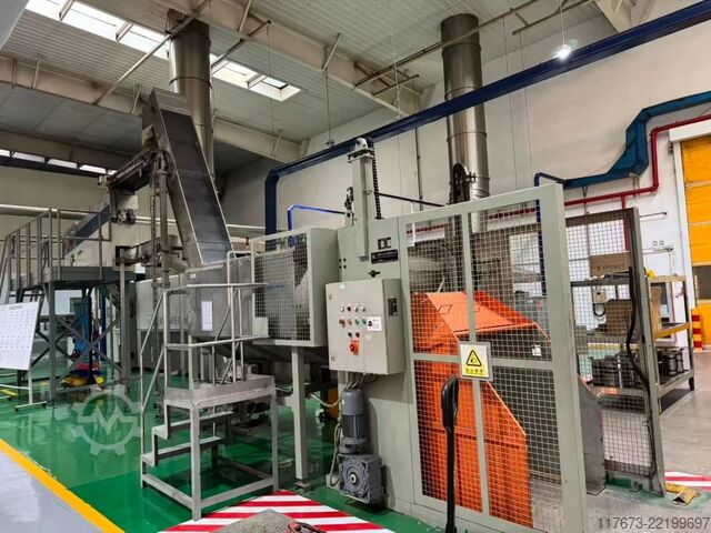 Used complete hot filling line Krones in PET - 24000 BPH CFT 