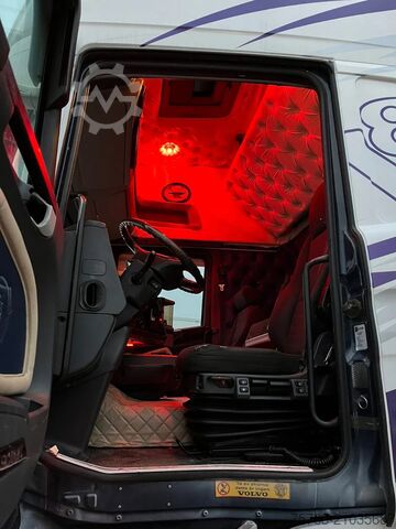 Koffer Scania R520 V8 Topline 6x2*4 - Loadlift - Retarder - S...