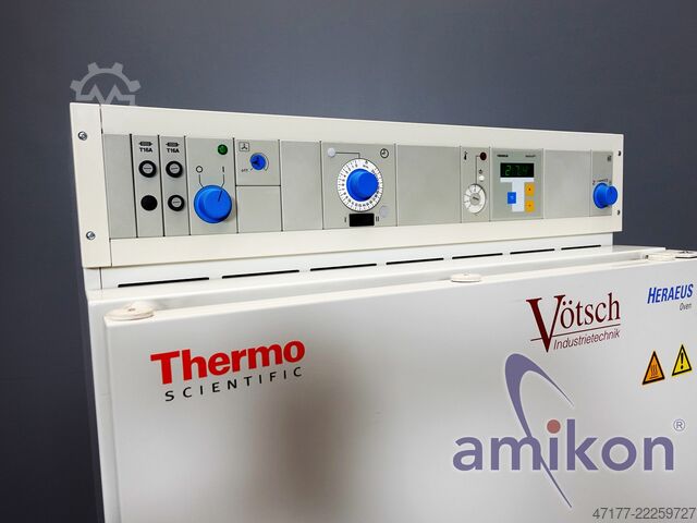 Drying cabinet / heating cabinet Thermo Scientific Vötsch UT 6420 300 °C