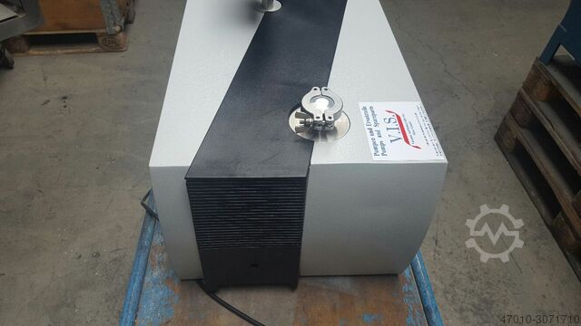 Helium Lecksucher Vakuum Pfeiffer HLT 260