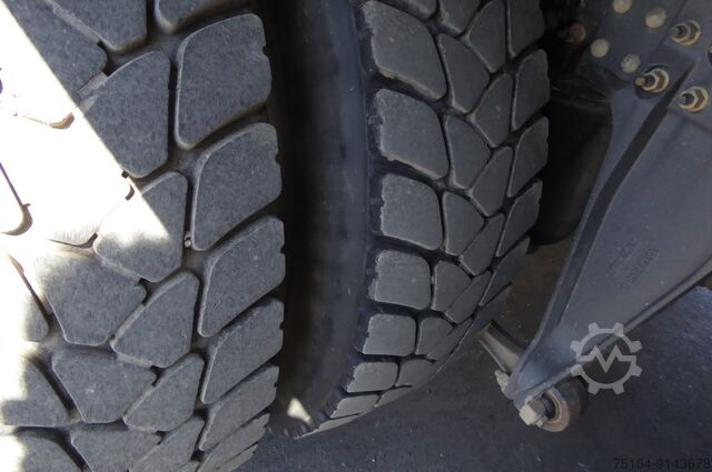 Tipper- lift-off Volvo FMX 370 Vorlauflenkachse