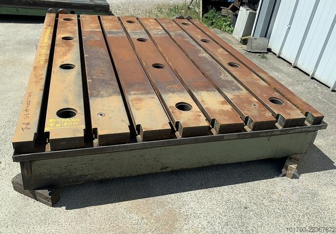 Cast iron bed Taque fonte rainurée - Floor Plate 2600 x 2000 x 350 mm - No 1