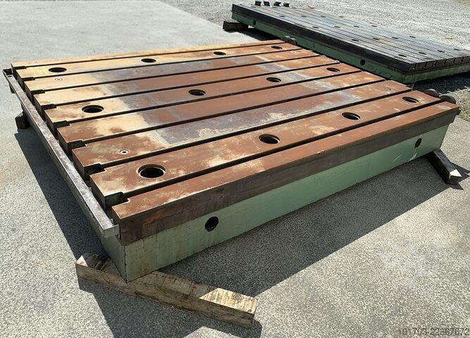 Cast iron bed Taque fonte rainurée - Floor Plate 2600 x 2000 x 350 mm - No 1