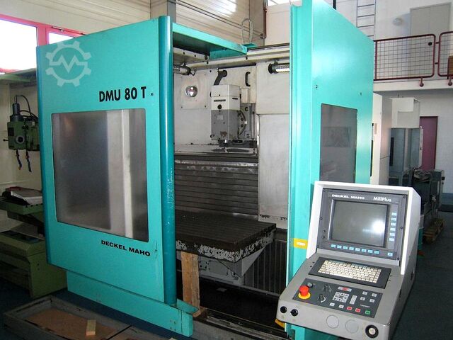 Vertikales Bearbeitungszentrum DMG DMU 80 T