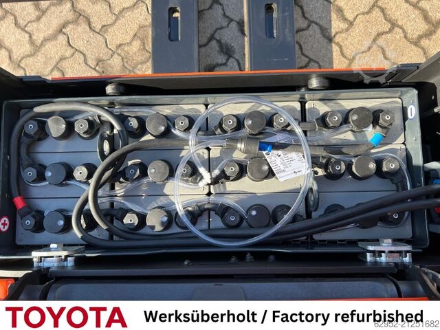 Niederhubwagen Toyota LPE 200 / Akku neu!
