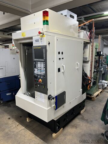 Vertical machining center FANUC Robodrill α-D21SiA5