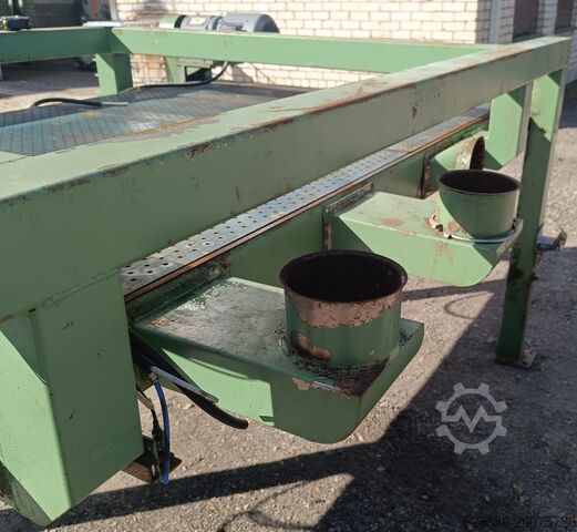 Belt conveyor  