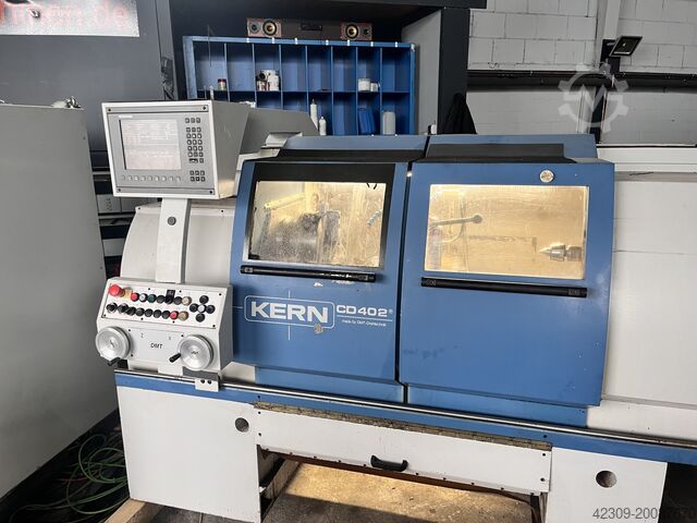 Drehmaschine - zyklengesteuert Kern CD402