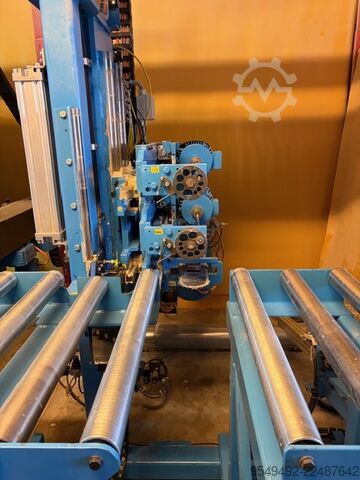 Joinery machine Hundegger K2i