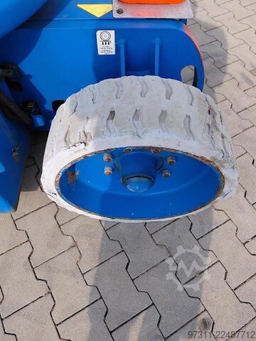 Articulated boom lift Genie Z-30/20N RJ