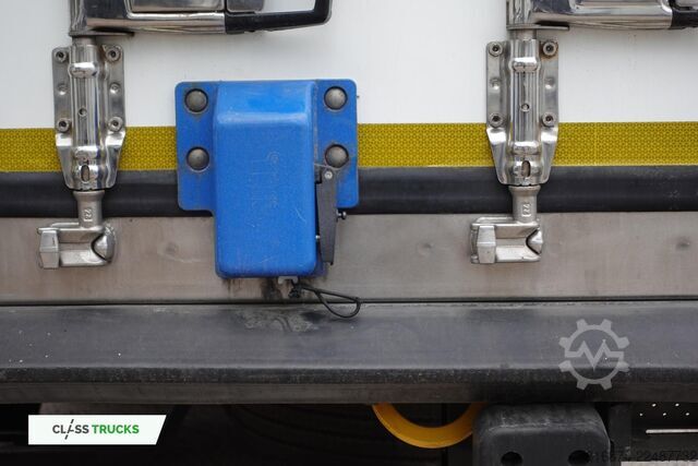 Reefer semitrailer KRONE SDR Cool Liner FP 60 ThermoKing SLXi 300