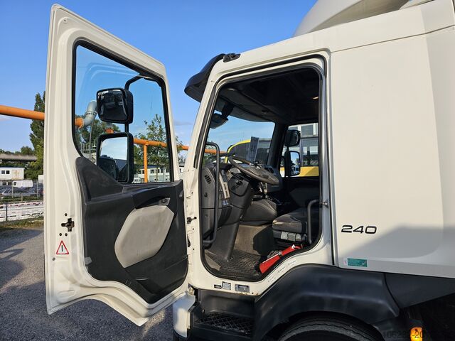 Truck with box body Volvo FL240 16 Tons Full Side Opening Hebebühn