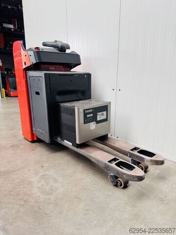 Niederhubwagen Linde T 20 SF Batterie Bj.24