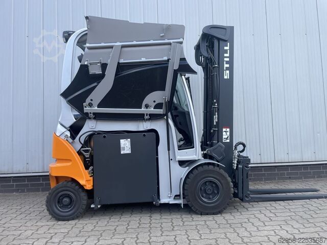 Electric 4-wheel forklift STILL RX60-25 | Batterie 94%