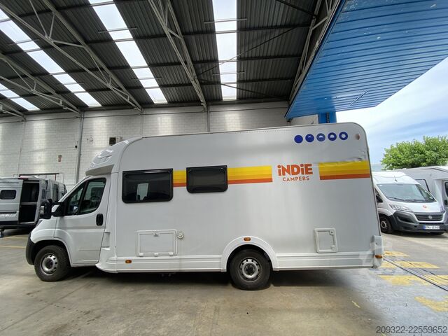 Teilintegriertes Wohnmobil Fiat Ducato Weinsberg Carasuite 2024 | Completamente accessoriato | 5 posti let