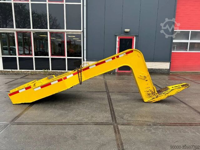 Terminal-Traktor Diversen Gooseneck Gooseneck