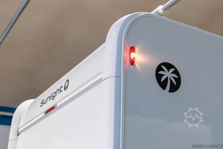 SUNLIGHT T 58 ADVENTURE semi-integrated new SUNLIGHT T 58 Adventure