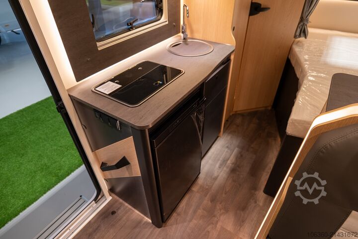 SUNLIGHT T 58 ADVENTURE semi-integrated new SUNLIGHT T 58 Adventure