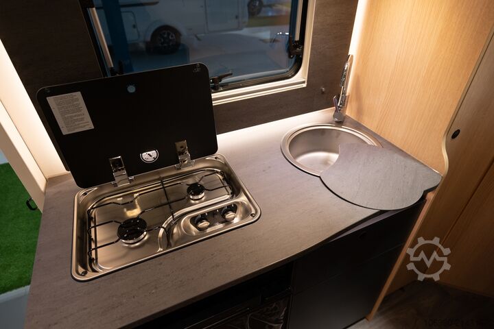 SUNLIGHT T 58 ADVENTURE semi-integrated new SUNLIGHT T 58 Adventure