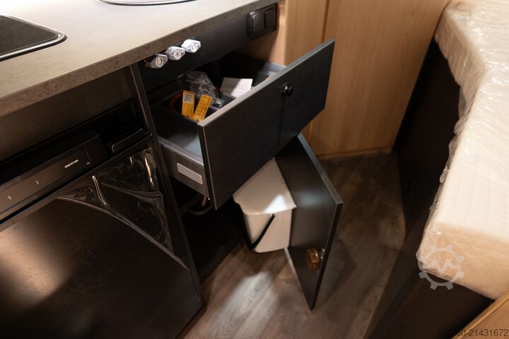 SUNLIGHT T 58 ADVENTURE semi-integrated new SUNLIGHT T 58 Adventure