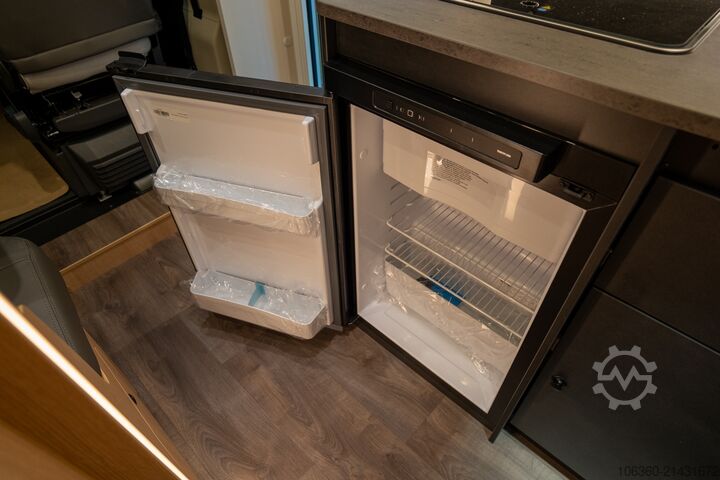 SUNLIGHT T 58 ADVENTURE semi-integrated new SUNLIGHT T 58 Adventure