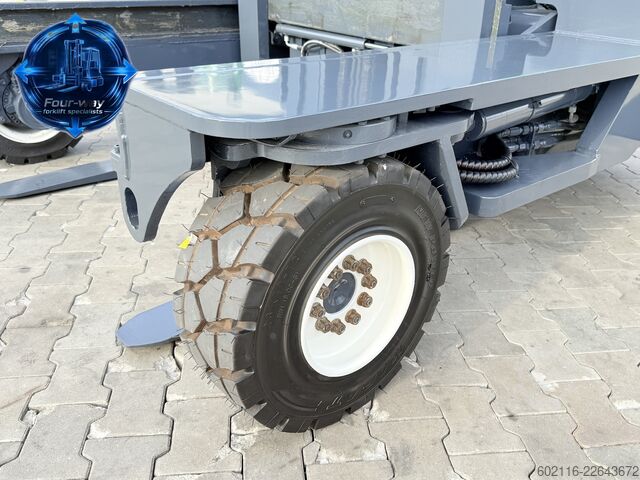Vierwegestapler Combilift C6000XL DIESEL TRIPLEX 5500 POSITIONER