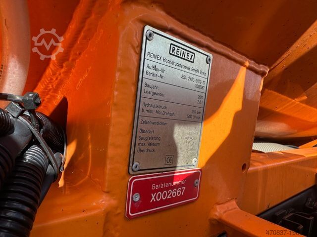 Vacuum tank truck Pfau Rexter A7500 / 4x4 / Kommunal / Reinex